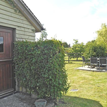 Spacious Swallow Cottage Tisbury Exteriör bild