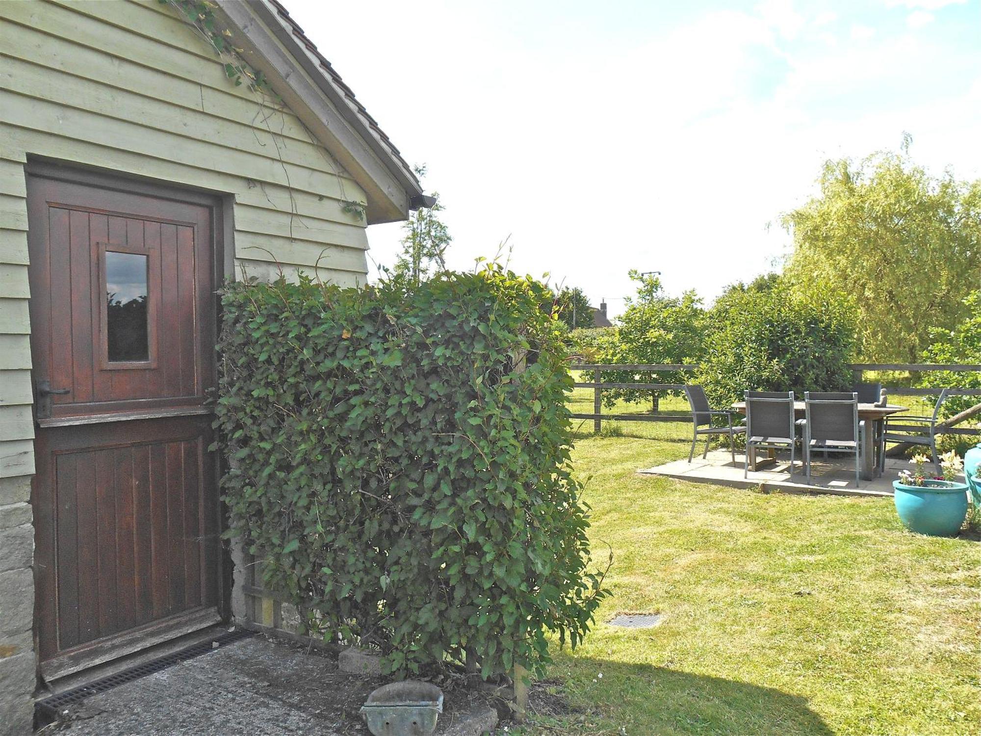 Spacious Swallow Cottage Tisbury Exteriör bild