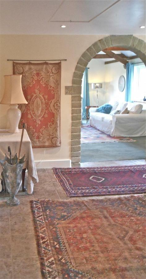 Spacious Swallow Cottage Tisbury Exteriör bild