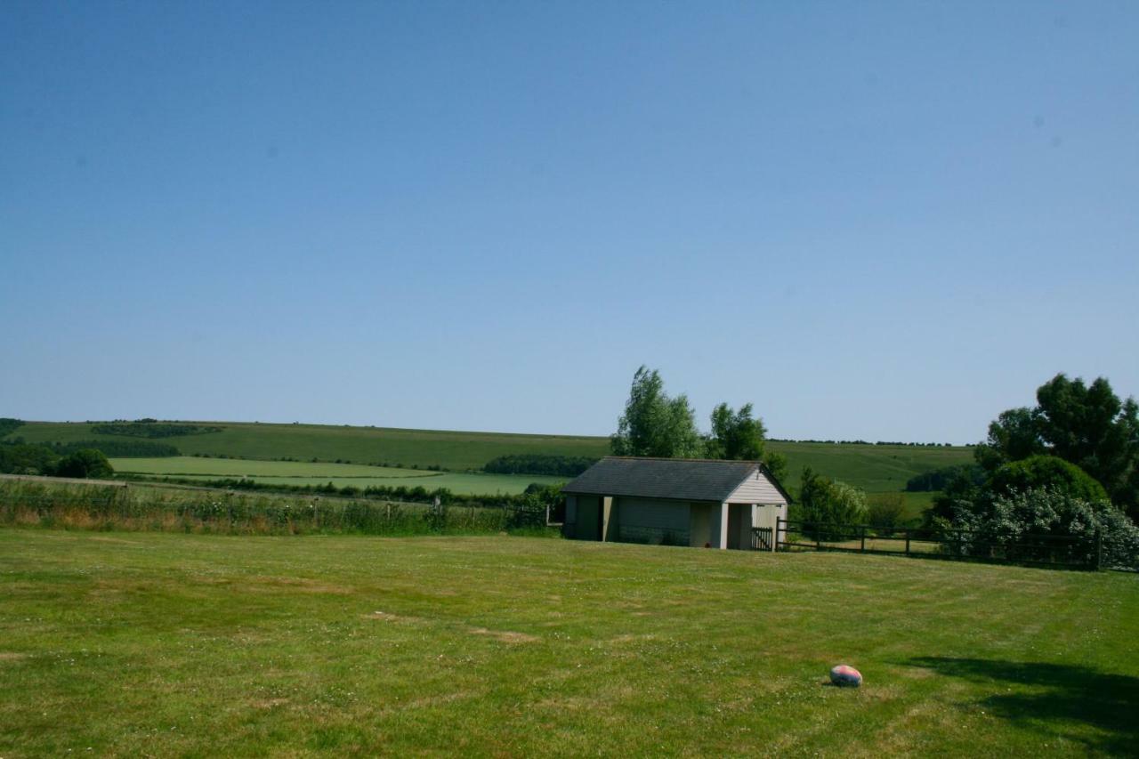 Spacious Swallow Cottage Tisbury Exteriör bild